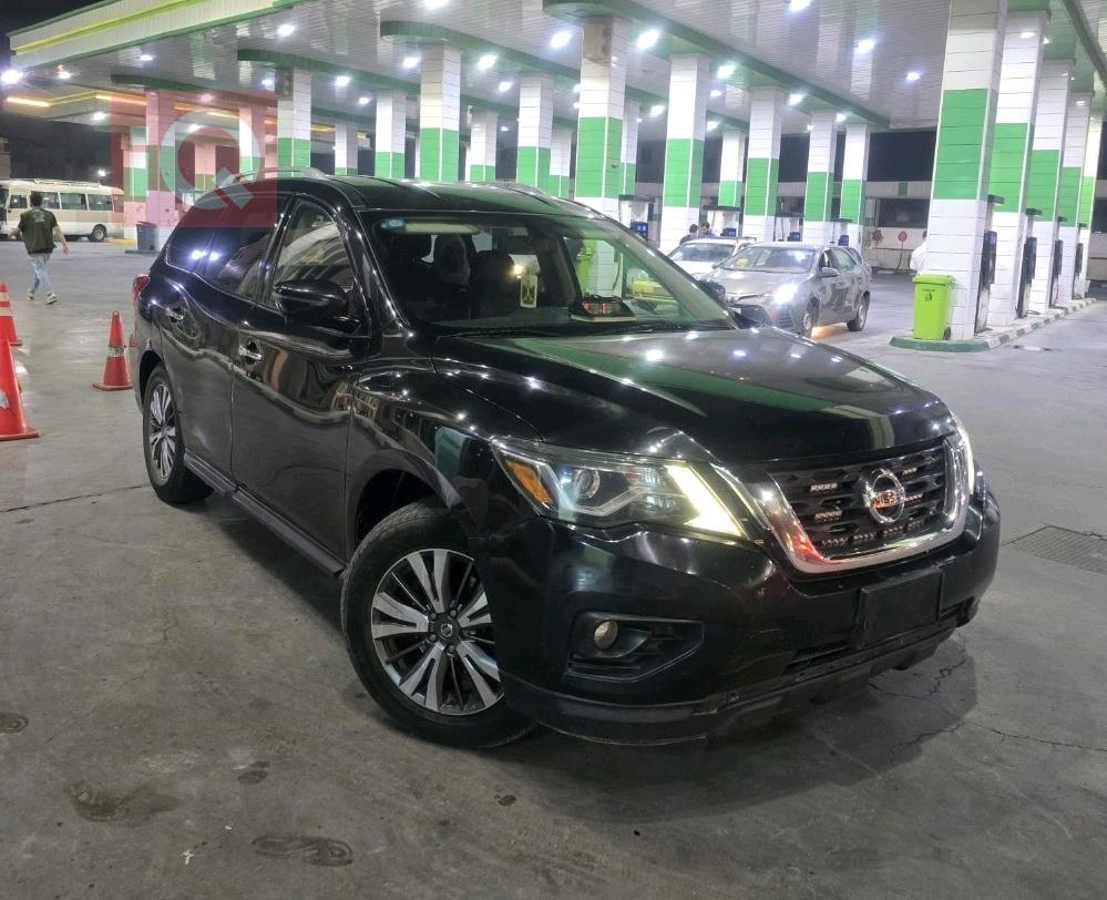 نیسان پاسفایندەر